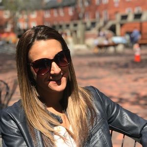 Meet your Posher, Erin